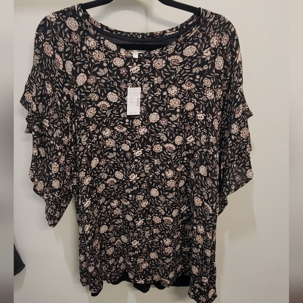 Maurices Black and Cream Floral Blouse